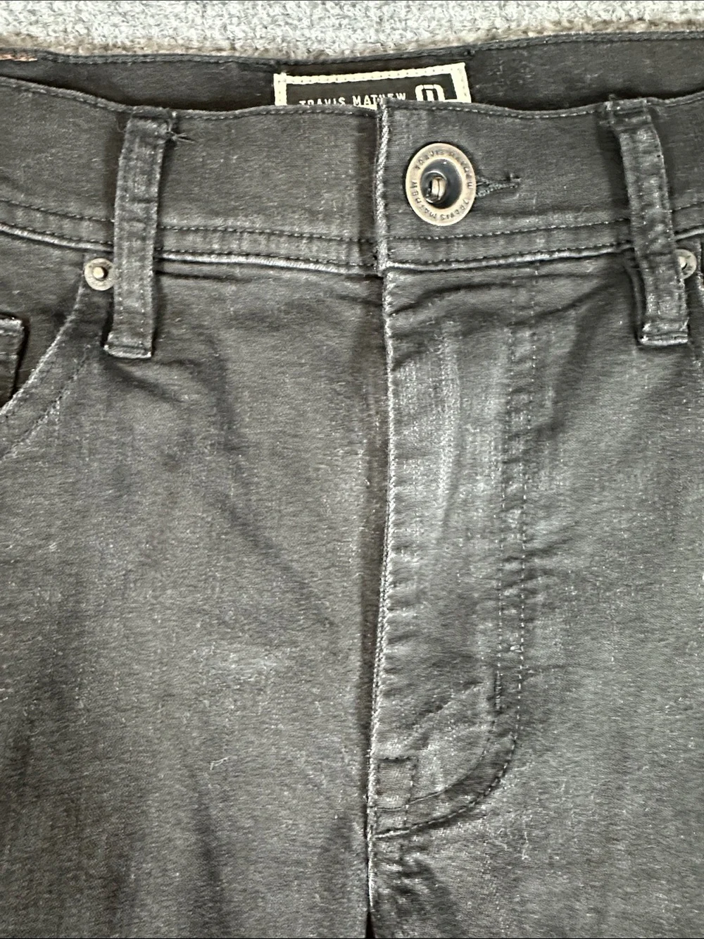 Travis Mathew Legacy Featherweight Jeans Vintage Charcoal Men’s Size 30